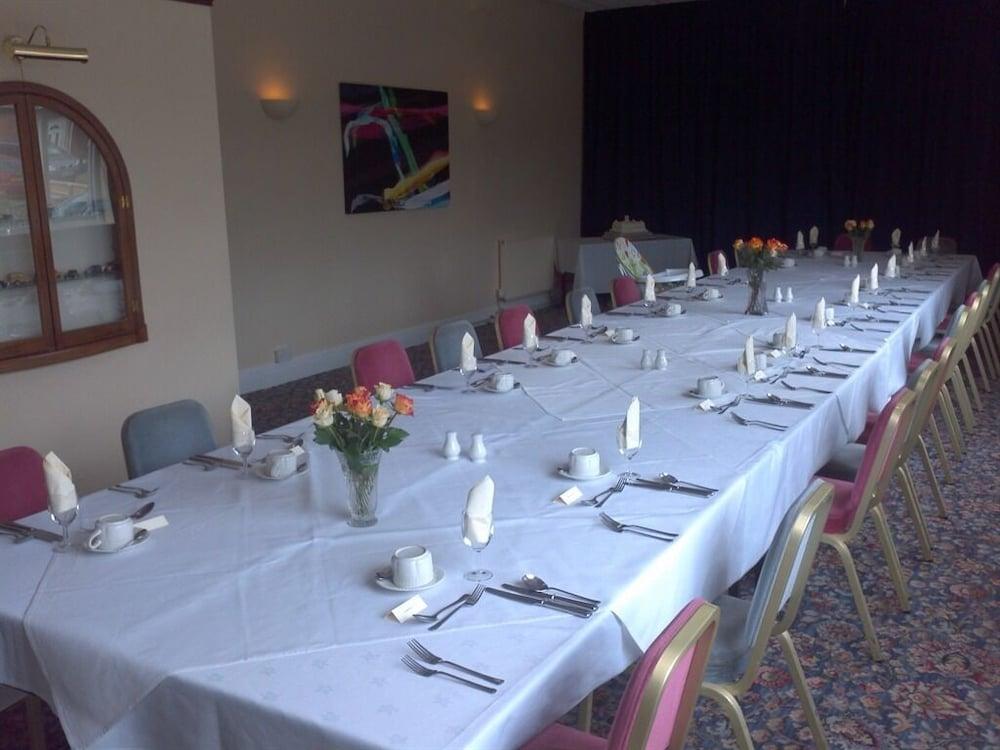 The Dodington Lodge Hotel ウィットチャーチ エクステリア 写真