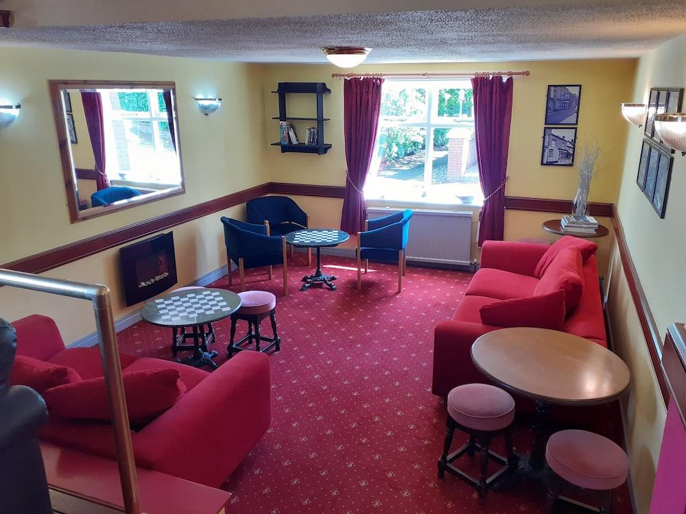 The Dodington Lodge Hotel ウィットチャーチ エクステリア 写真